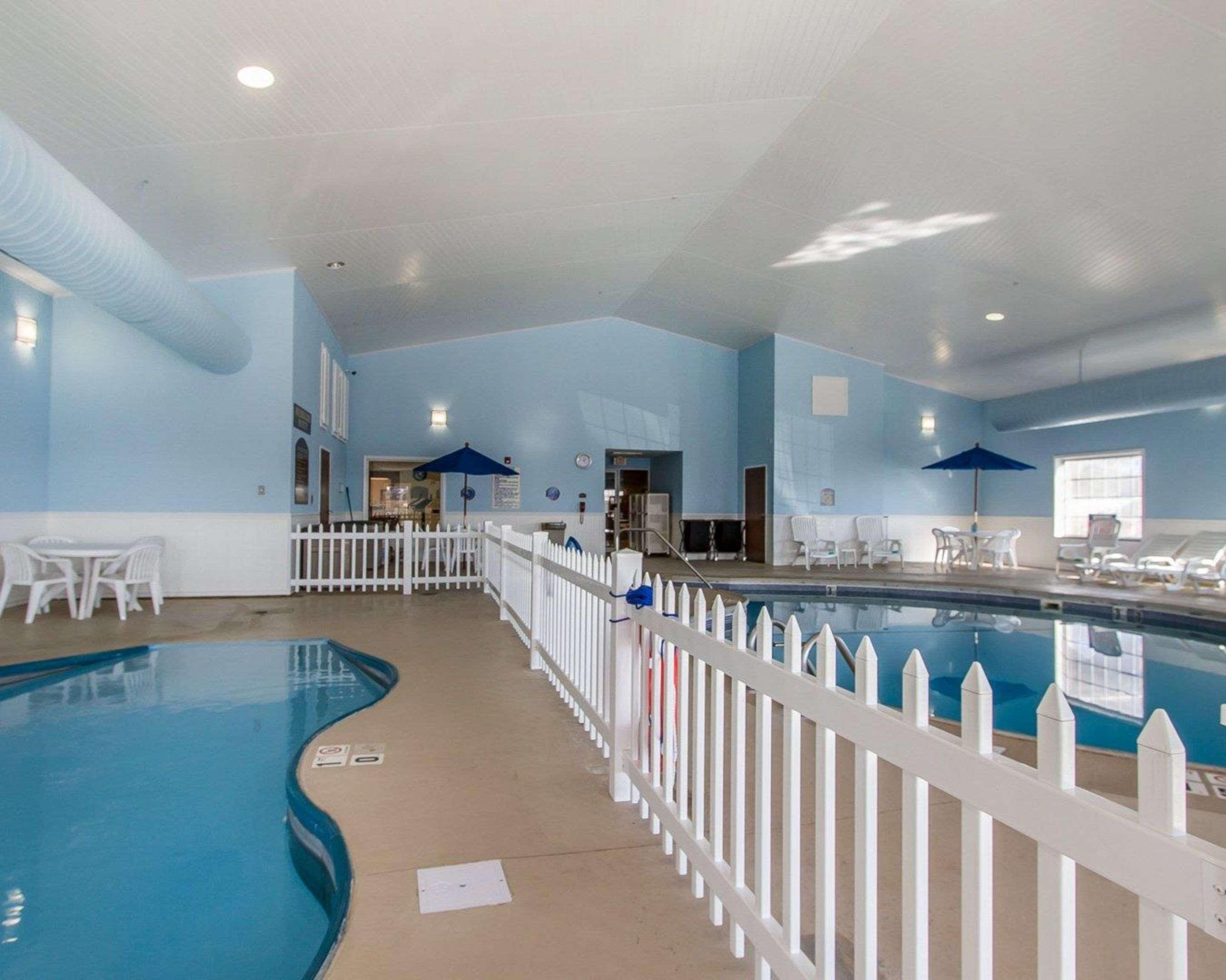 Quality Inn & Suites Fort Madison Near Hwy 61 Luaran gambar