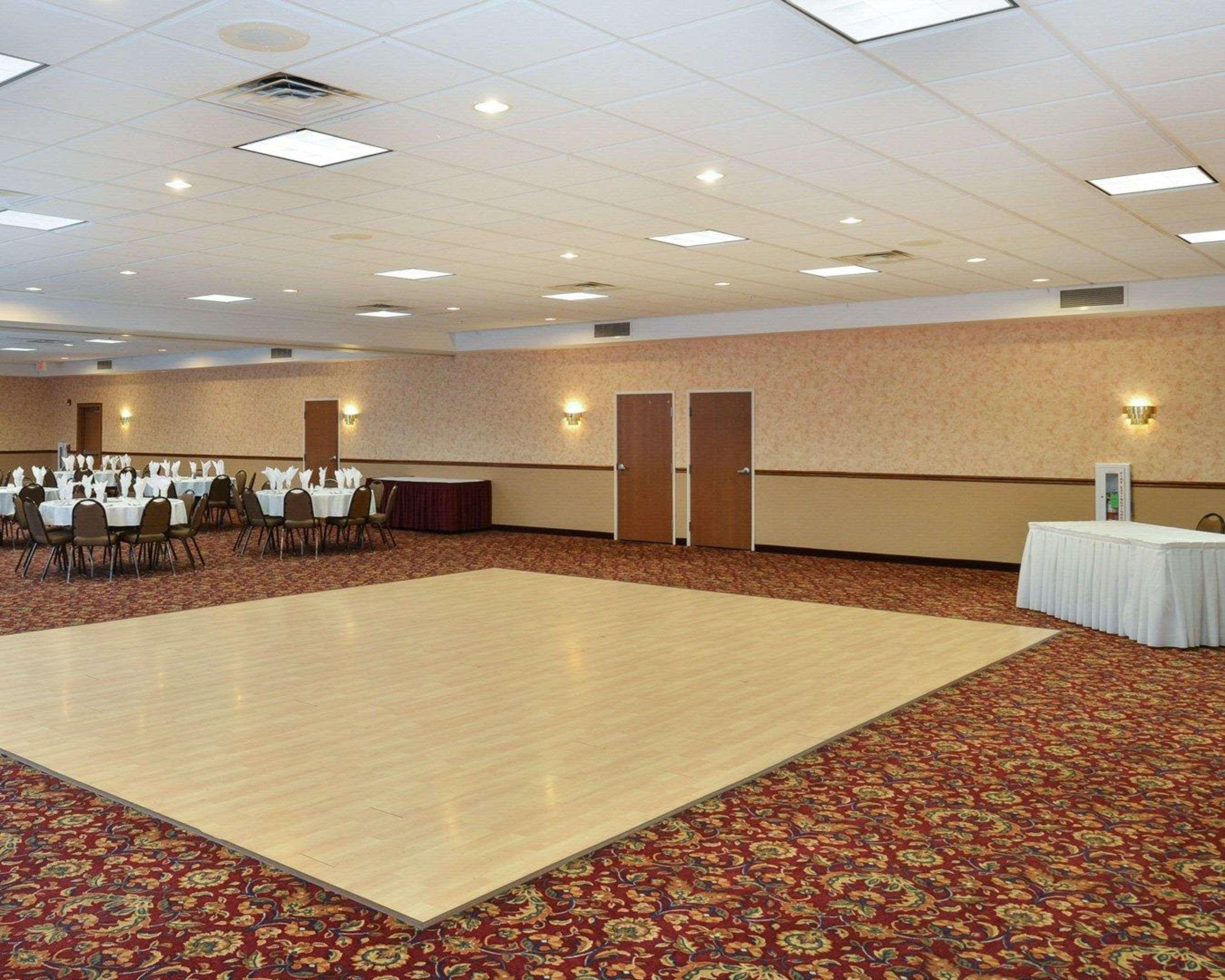 Quality Inn & Suites Fort Madison Near Hwy 61 Luaran gambar