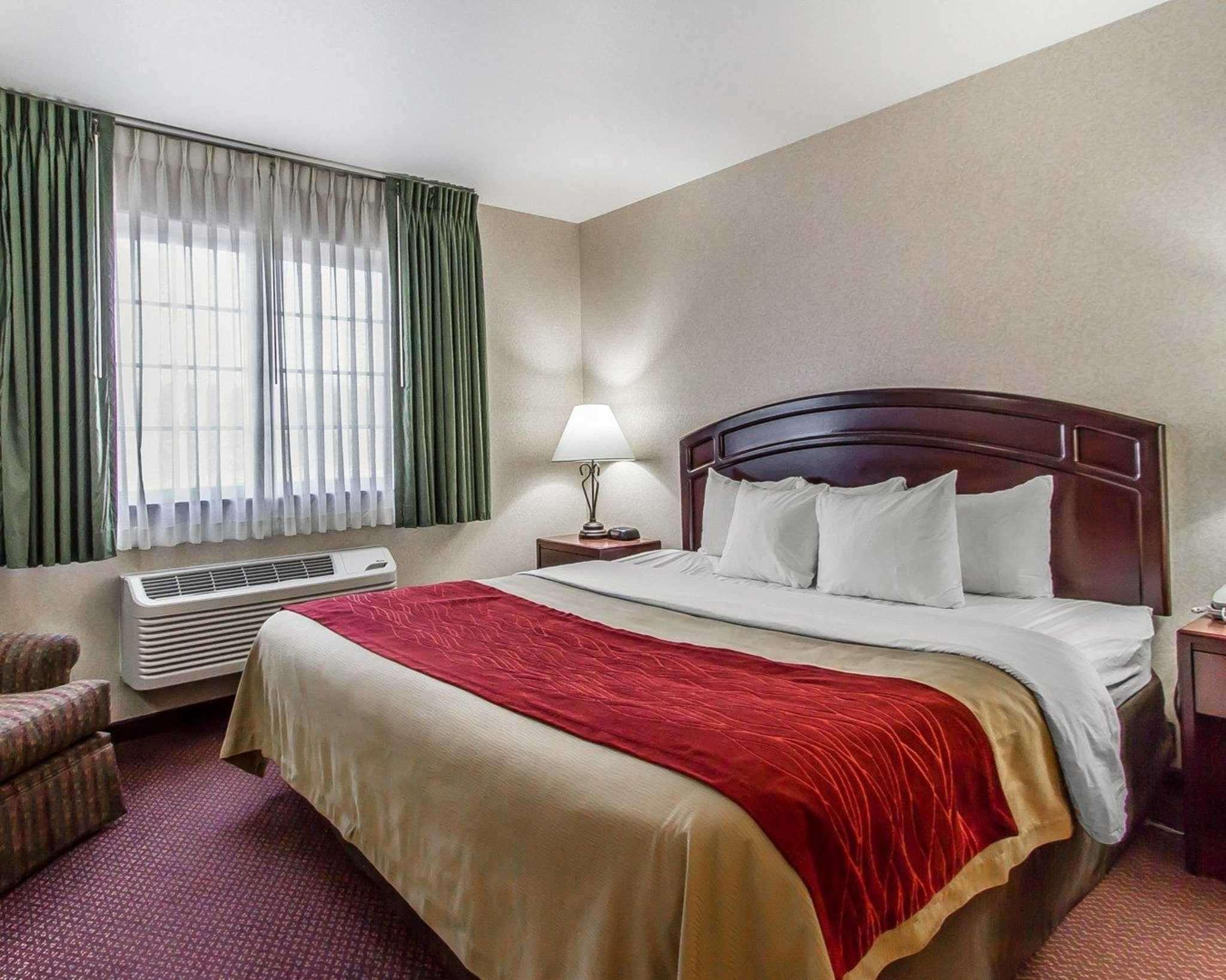 Quality Inn & Suites Fort Madison Near Hwy 61 Luaran gambar