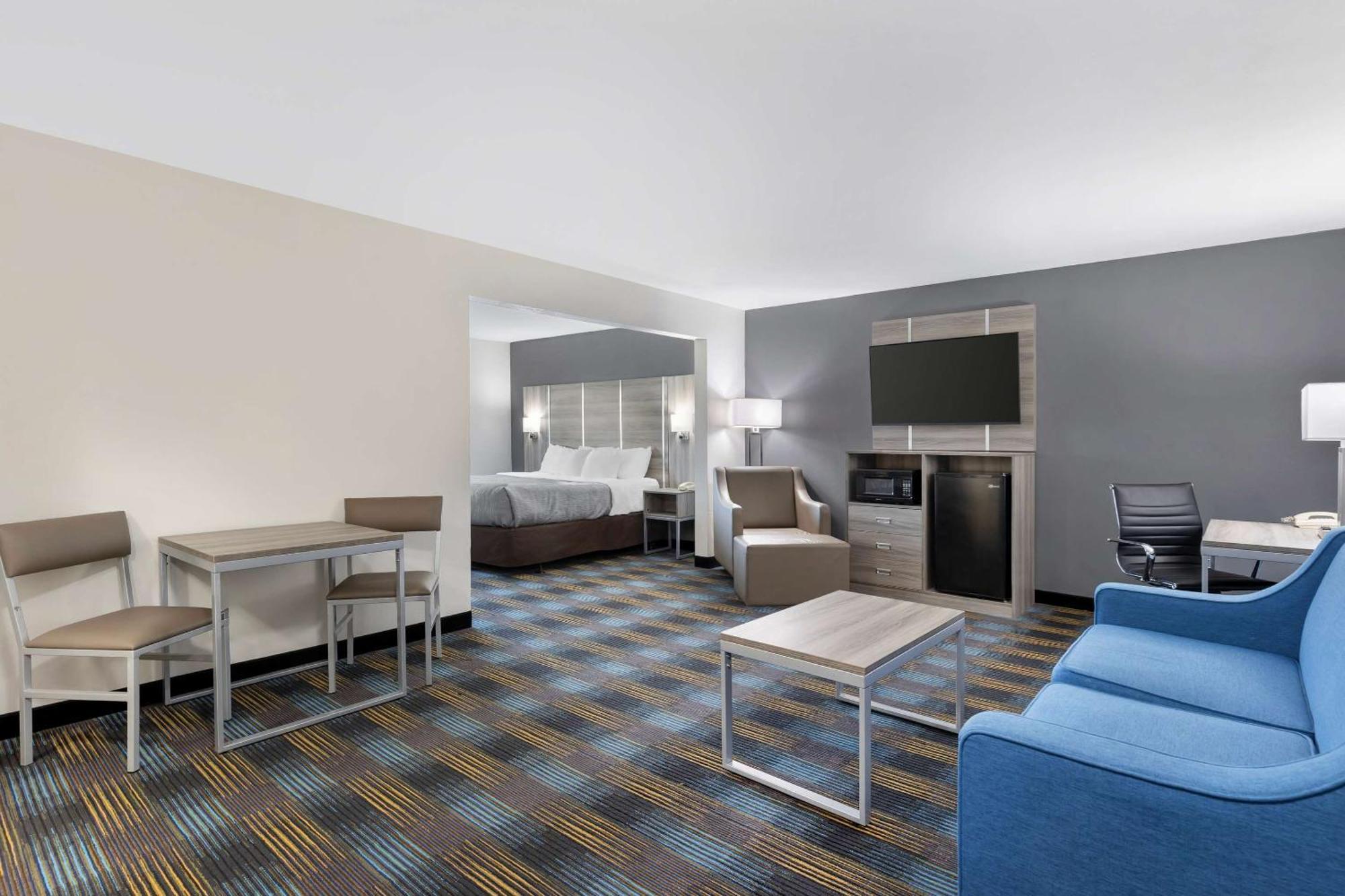 Quality Inn & Suites Fort Madison Near Hwy 61 Luaran gambar