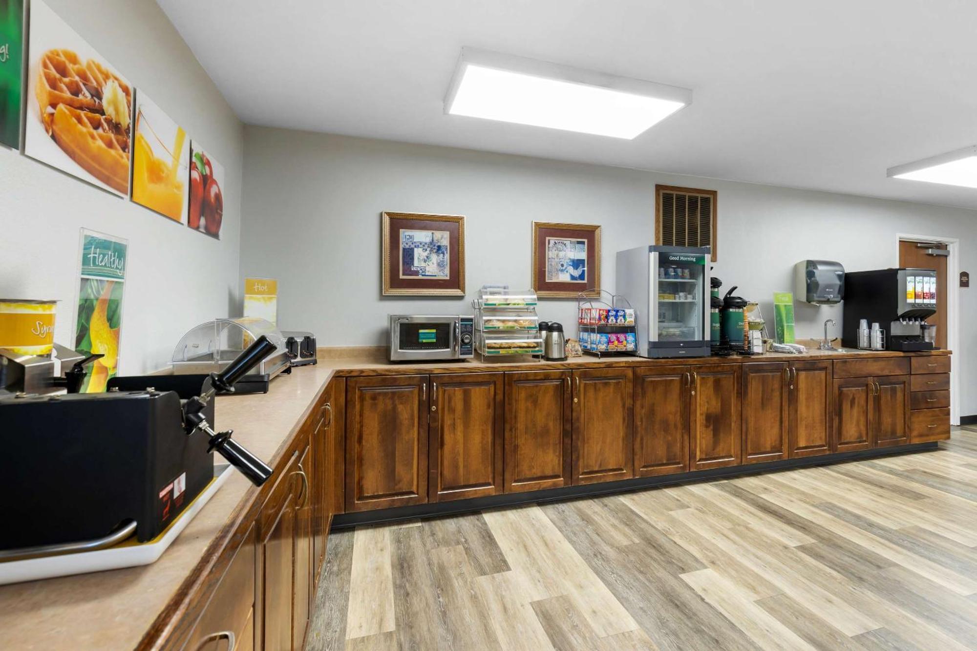 Quality Inn & Suites Fort Madison Near Hwy 61 Luaran gambar